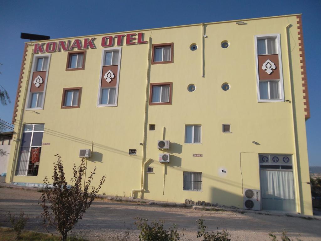 Konak Hotel Mut Exterior photo