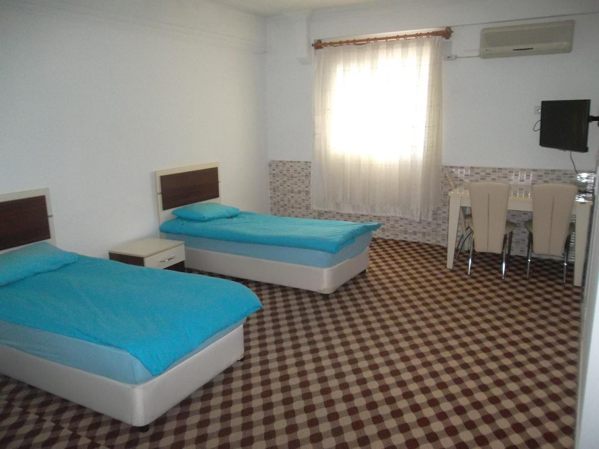 Konak Hotel Mut Exterior photo