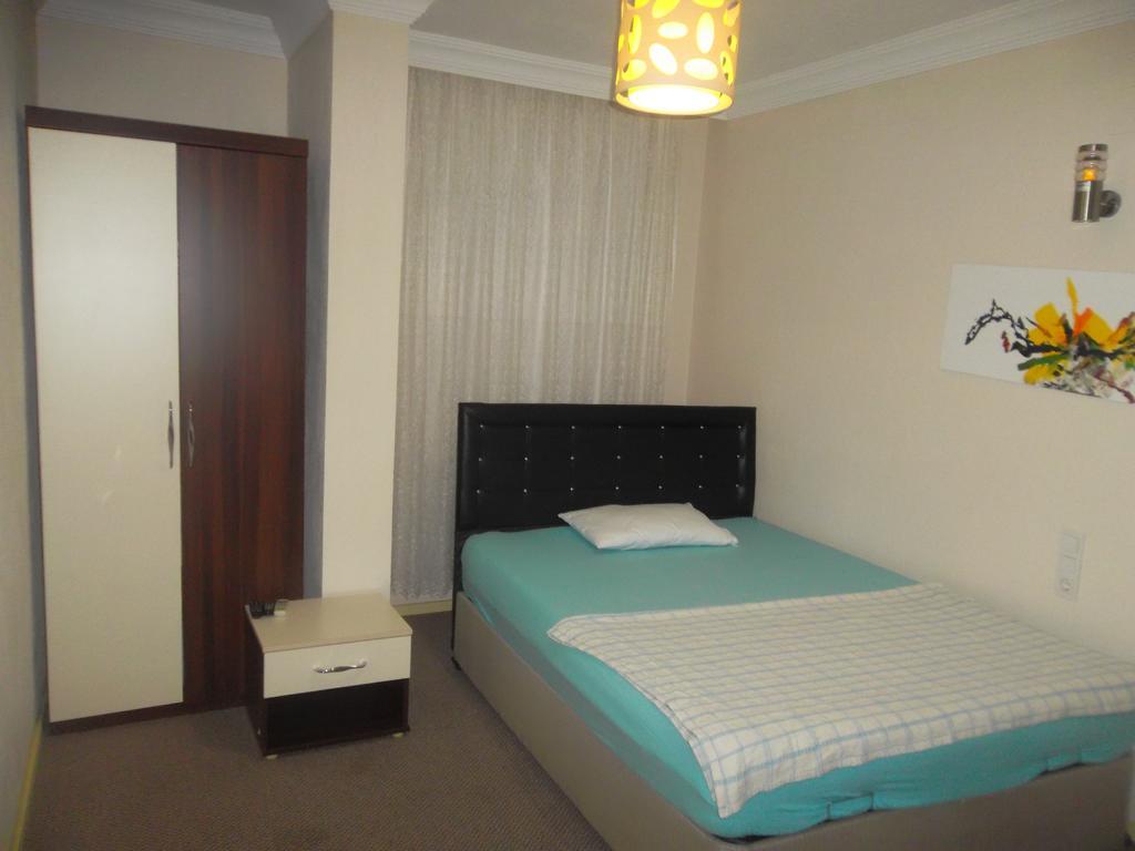 Konak Hotel Mut Exterior photo