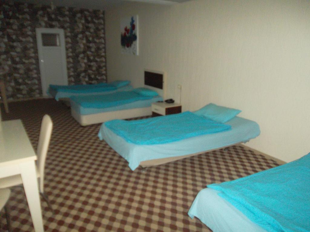 Konak Hotel Mut Exterior photo